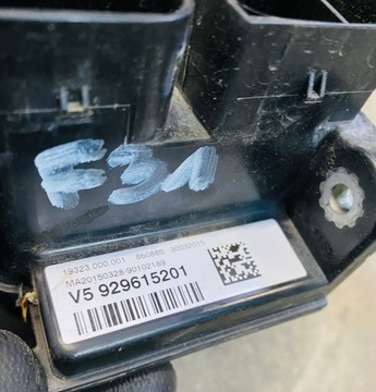 BMW 3 F30 ROZDĚLOVAČ PROUDU 929615201