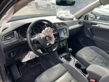 Volkswagen Tiguan II SUV 1.4 TSI 125KM 2018 Volkswagen Tiguan Klimatronik Podgrzewanie, zdjęcie 5