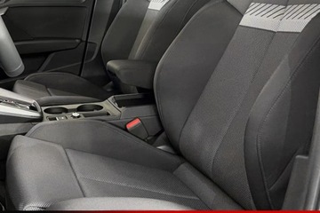 Audi A3 8Y Sportback 1.5 35 TFSI 150KM 2024 Audi A3 1.5 35 TFSI S Line Sportbackl (150KM), zdjęcie 4