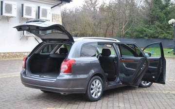 Toyota Avensis II Kombi 1.8 VVT-i 129KM 2006 Toyota Avensis GWARANCJA, 2006r, Salon PL, 1.8 Benzyna 129KM, ISOFIX, Navi, zdjęcie 18