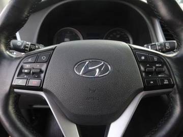 Hyundai Tucson III SUV 1.6 GDI 132KM 2016 Hyundai Tucson 1.6 GDI, Salon Polska, Serwis ASO, zdjęcie 15
