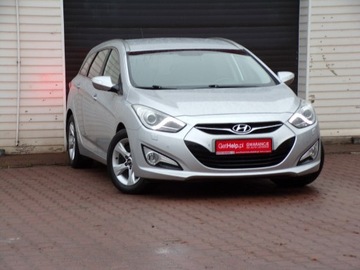 Hyundai i40 Kombi 1.6 GDI 135KM 2013 Hyundai i40 XENON KLIMATRONIC LED 1,6 135KM, zdjęcie 1