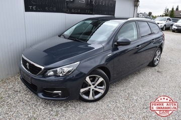 Peugeot 2019 Peugeot 308 NaviKamera Klimatronic Tempomat Alu-Felgi Relingi