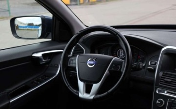 Volvo XC60 I SUV Facelifting 2.0 D4 DRIVE-E 181KM 2014 Volvo XC 60 Volvo XC 60 D4 Geartronic Kinetic 2.0 Diesel 181KM, zdjęcie 25