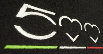 ВЕЛЮРОВЫЕ КОВРИКИ ДЛЯ FIAT 500 (2007-...) ЧЕРНЫЕ + ВЫШИВКА 500