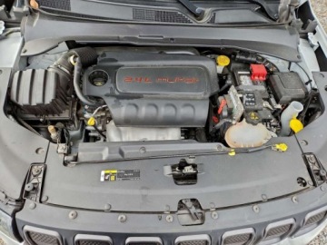 Jeep Compass II 2022 Jeep Compass Trailhawk 2022 2.4 Benzyna 177KM, zdjęcie 6