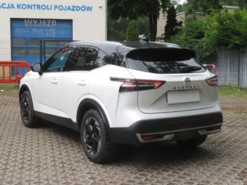 Nissan Qashqai III Crossover 1.3 DIG-T MHEV 140KM 2024 Nissan Qashqai 1.3 DIG-T MHEV, Salon Polska, zdjęcie 3