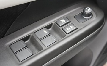 Suzuki Swift VI Hatchback Facelifting 1.2 DualJet SHVS 83KM 2025 Suzuki Swift Premium Plus 1.2 mild Hybrid 2WD 5MT Flame Orange NOWY SWIFT, zdjęcie 3