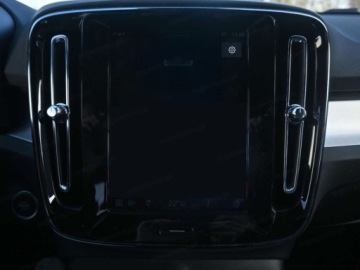 Volvo XC40 Crossover Facelifting 2.0 B3 163KM 2026 VOLVO XC40 B3 Plus Dark Suv 2.0 (163KM) 2026, zdjęcie 12