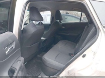 Toyota Venza 2024 Toyota Venza Le, 2024r., 4x4, 2.5L 2.5 Benzyna 176KM, zdjęcie 7