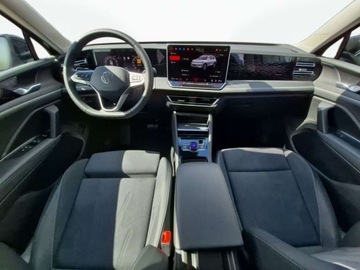 Volkswagen Tiguan II SUV Facelifting 1.5 TSI 150KM 2024 Volkswagen Tiguan Elegance IQ Led- matrix Bogata wersjaHAK DSGmasaze kame, zdjęcie 11