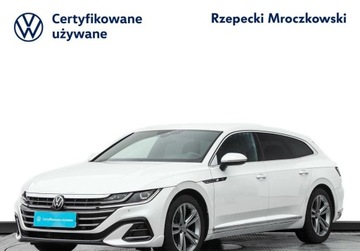 Volkswagen Arteon Fastback Facelifting 2.0 TSI 190KM 2023 Volkswagen Arteon 2.0 TSI 190KM, Hak skladany elektrycznie, Czujniki parko