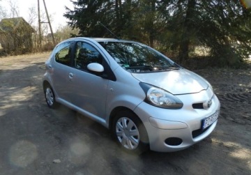 Toyota Aygo I Hatchback 3d 1.0 VVT-i 68KM 2009 Toyota Aygo mala tania niezawodna 5drzwi KLIMA Benzyna 68KM, zdjęcie 2
