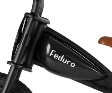 Беговел детский, накаченные колеса 12