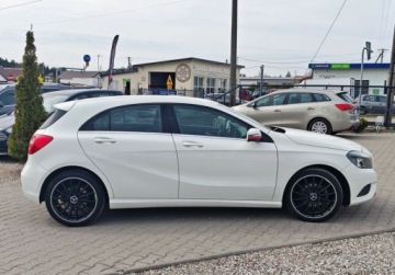 Mercedes Klasa A W176 Hatchback 5d 1.5 180 CDI BlueEFFICIENCY 109KM 2014 Mercedes-Benz Klasa A 1.5 Diesel 109KM, zdjęcie 8