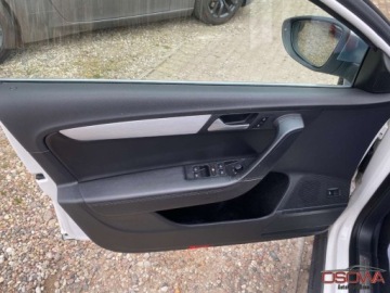 Volkswagen Passat B7 Variant 2.0 TDI CR BlueMotion 177KM 2013 Volkswagen Passat Alltrack 2.0tdi 4-Motion automat dsg skory ledy bi xeno, zdjęcie 35