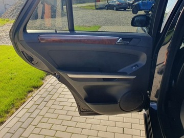 Mercedes Klasa M W164 Off-roader 3.0 V6 (320 CDI) 224KM 2007 Mercedes ML 320 3.0cdi V6 4Matic Bez Pneumatyki, zdjęcie 20