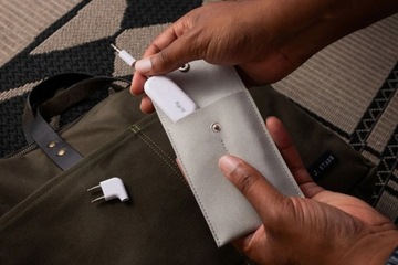 Bluetooth-адаптер для наушников Twelve South AirFly SE с разъемом 3,5 мм