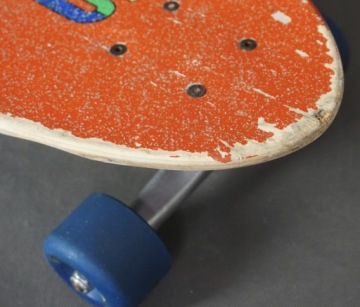 Longboard Flying Wheels — отличное оборудование с ретро-атмосферой
