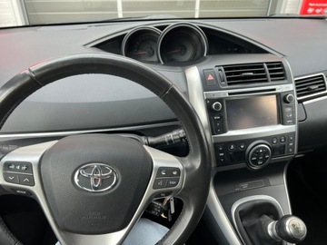 Toyota Verso Minivan Facelifting 1.8 Valvematic 147KM 2014 TOYOTA VERSO 1.8 Premium EU6 Sprowadzony! Ubezpieczony! Zarejestrowany!, zdjęcie 6