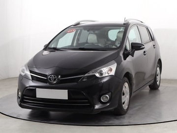 Toyota Verso Minivan Facelifting 1.8 Valvematic 147KM 2014 Toyota Verso 1.8 Valvematic, Salon Polska, zdjęcie 1