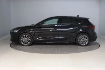 Ford Focus IV Hatchback Facelifting 1.0 EcoBoost MHEV 155KM 2023 Ford Focus 1.0 MHEV, Salon Polska, 1. Właściciel, zdjęcie 2
