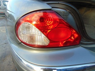 JAGUAR X-TYPE SEDAN SVĚTLO LEVÝ ZADNÍ