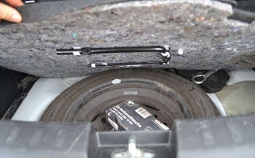 Suzuki Swift V 2015 Suzuki Swift 4X4 - BEZWYPADKOWY - Serwis - Oplacony 1.2 Benzyna 94KM, zdjęcie 32