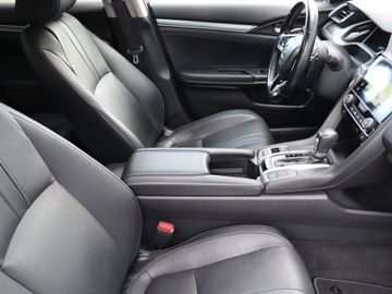 Honda Civic X Hatchback 5d 1.5 VTEC Turbo 182KM 2018 Honda Civic 1.5 VTEC, Salon Polska, 1. Właściciel, zdjęcie 8
