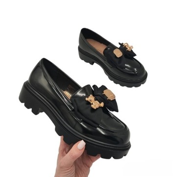 Черные лаковые лоферы на платформе с мишкой и бантиком, размер 41
