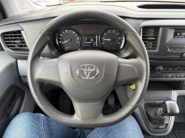 Toyota Proace II 2022 Toyota PROACE VERSO 2.0 D4-D Medium Combi Toyota P, zdjęcie 11