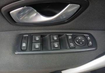 Renault Megane III Hatchback 1.6 16v 110KM 2008 Renault Megane Zarejestrowany - ubezpieczony - benzyna 1.6 Benzyna 110KM, zdjęcie 20