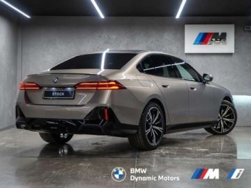 BMW Seria 5 G90-91 Touring 2.0 520d 197KM 2026 BMW Seria 5 20d xdrive 197 KM mHEV - DEMO 2026 - 2.0 Diesel 197KM, zdjęcie 3