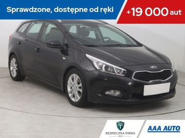 Kia Ceed II Kombi 1.6 CRDi 128KM 2013 Kia Ceed 1.6 CRDi, Serwis ASO, Klima, Parktronic