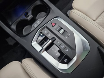 BMW Seria 1 F70 2026 BMW Seria 1 116 Design Hatchback 1.5 (122KM) 2026, zdjęcie 12