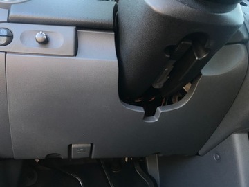 COLT CZ 2004-08 KRYT POD VOLANT NOVÁ ORIGINÁL