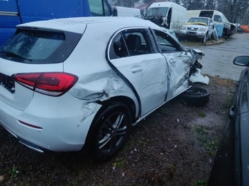 Mercedes Klasa A W177/V177 Hatchback 1.3 200 163KM 2022 Mercedes-Benz Klasa A Mercedes-Benz Klasa A200 Progressive 7G-DCT 1.3 163KM, zdjęcie 6