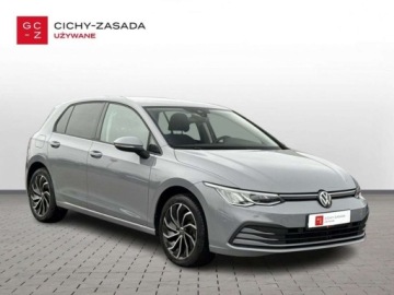 Volkswagen Golf VIII Variant 1.5 eTSI 150KM 2023 Volkswagen Golf FV23 Salon PL ACC podg.fotele od Dealera Rata od 900 PLN, zdjęcie 2