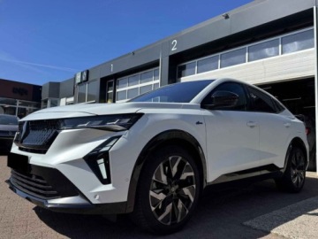 Renault Rafale SUV PHEV 1.2  E-Tech Hyper Hybrid 300KM 2026 Od ręki - Esprit Alpine 4x4 1.2 E-Tech PHEV 300KM / opony całoroczne, zdjęcie 2