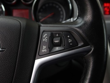 Opel Astra J Sports Tourer 1.4 Turbo ECOTEC 140KM 2011 Opel Astra 1.4 T, Klima, Tempomat, Parktronic, zdjęcie 16