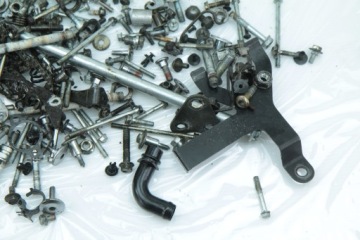 СМЕСЬ ВИНТОВ HONDA VARADERO 125 01-06