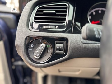 Volkswagen Golf VII Hatchback 3d 1.4 TSI BlueMotion Technology 150KM 2014 Volkswagen Golf 1.4 TSI 150KM, highline, skora, GRZANE FOTELE, polecam 1.4, zdjęcie 22