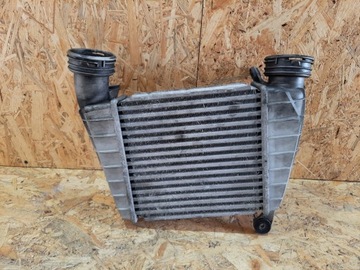 CHLADIČ INTERCOOLER VW PHAETON 3.0TDI 3D0145804