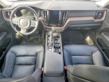 Volvo XC60 II 2021 Volvo XC 60 2021 Volvo XC60 T5 MOMENTUM 2.0 Benzyna 250KM, zdjęcie 7