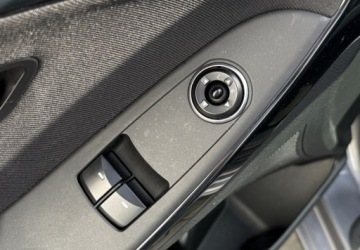 Hyundai i30 II Hatchback 5d 1.6 CRDi 110KM 2015 Hyundai i30 1.6 CRDI 110 KM LIFT Klimatyzacja 1.6 Diesel 110KM, zdjęcie 18