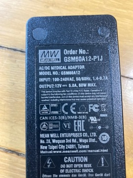 Блок питания Mean Well GSM60A12-P1J оригинальный 12В 5А с кабелем питания