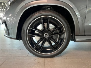Mercedes GLE V167 SUV Facelifting 3.0 450d 367KM 2025 MERCEDES-BENZ GLE 450 d 4-Matic AMG Line 3.0 (367KM) 2025, zdjęcie 4