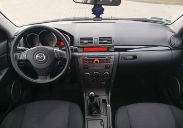 Mazda 3 I Sedan 1.6 MZ-CD 109KM 2006 Mazda 3 Zarejestrowany - ubezpieczony 1.6 Diesel 109KM, zdjęcie 19