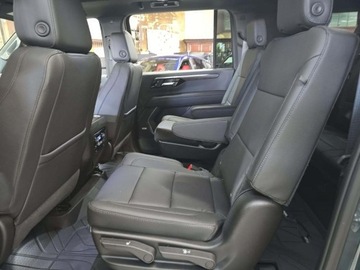 Chevrolet Suburban GMT900 2026 Chevrolet Suburban Z71 2026 5.3l 5.3 Benzyna 355KM, zdjęcie 7