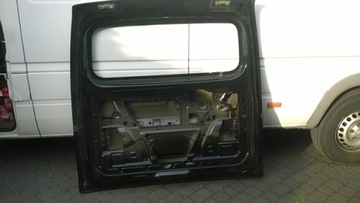 NISSAN NV200 VÍKO KUFRU